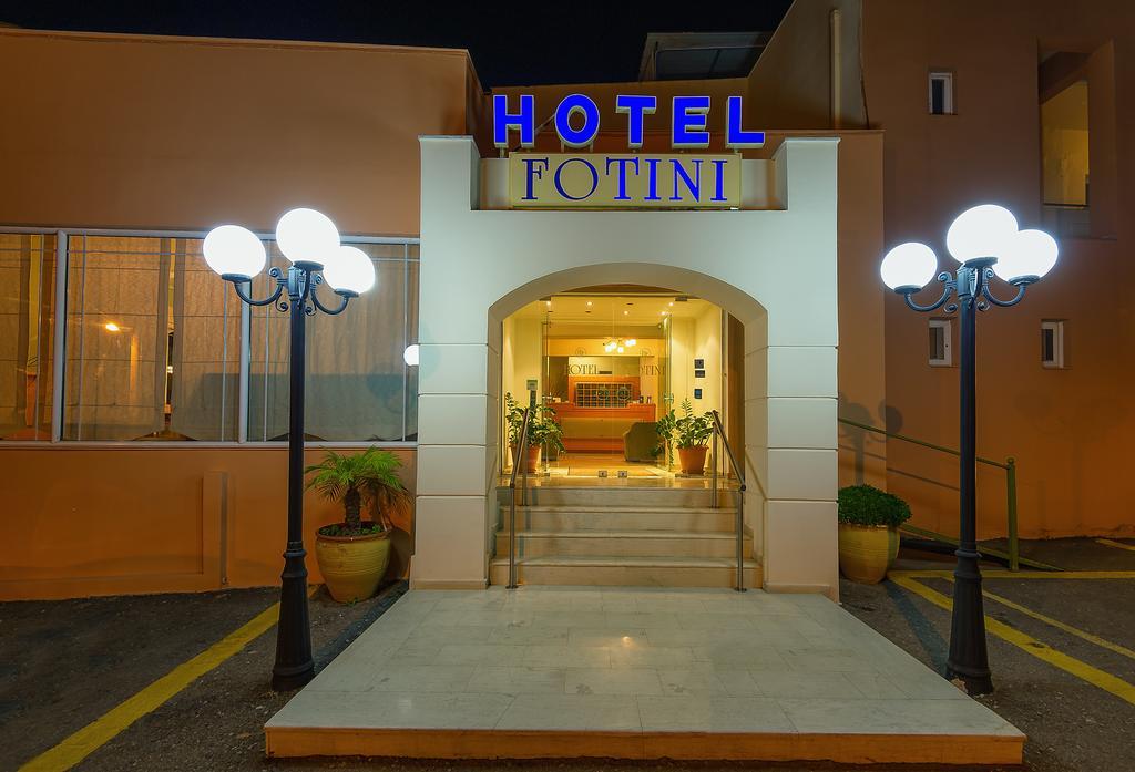 Hotel Fotini Kalamata Exteriér fotografie