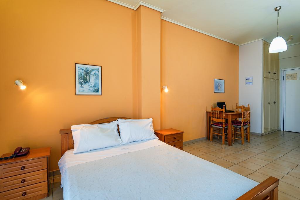 Hotel Fotini Kalamata Pokoj fotografie